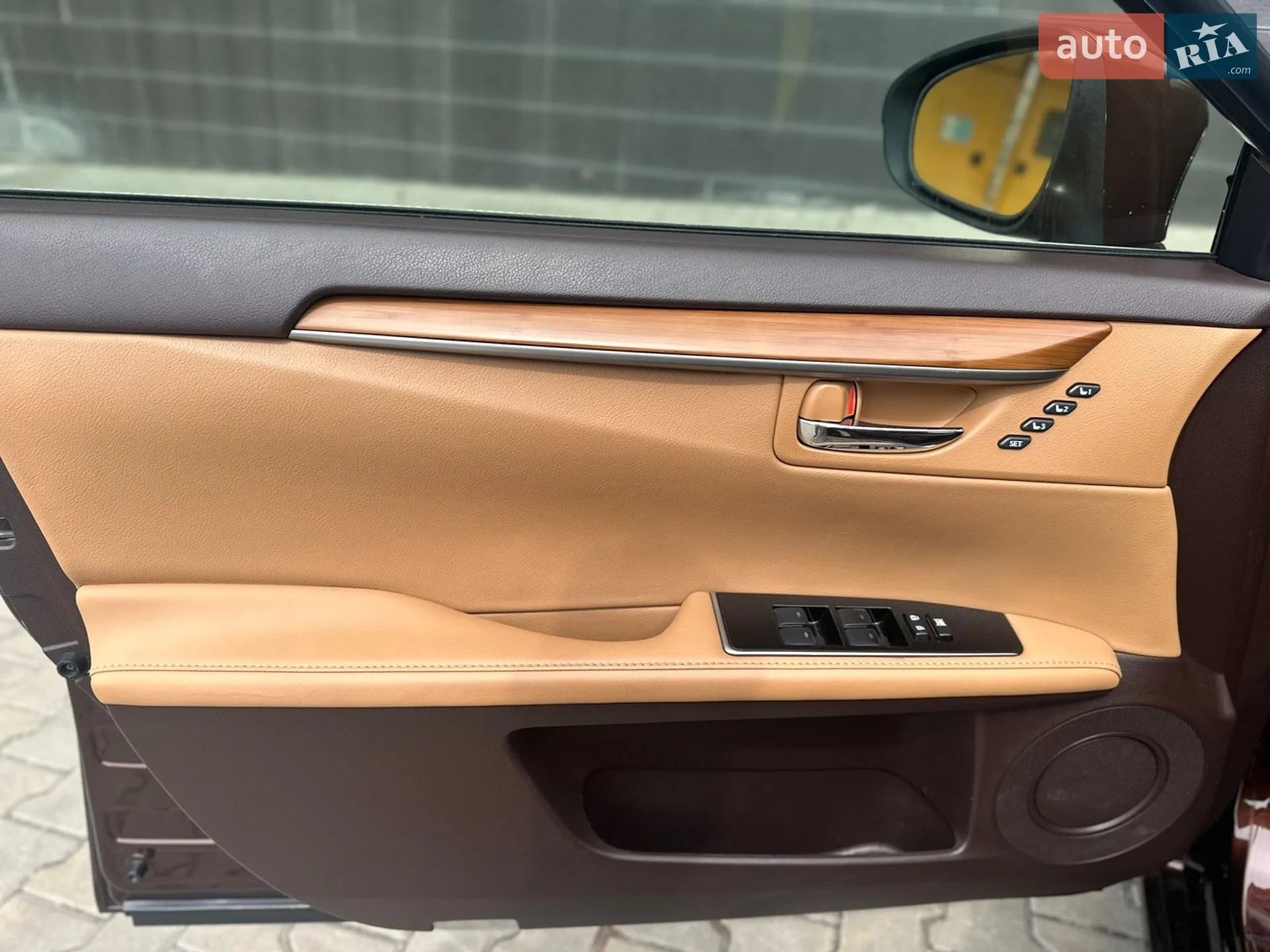 2016 Lexus ES - мініатюра 10