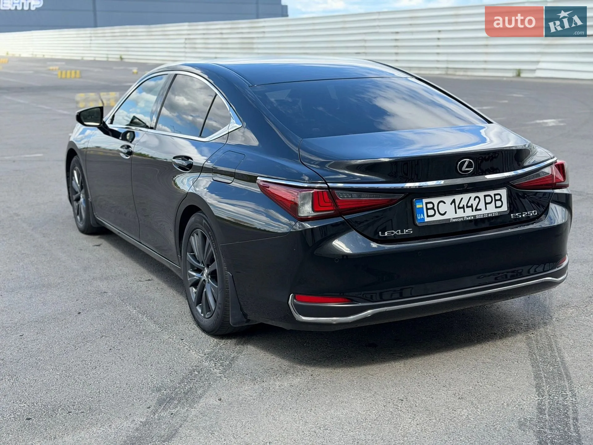 2018 Lexus ES - мініатюра 2