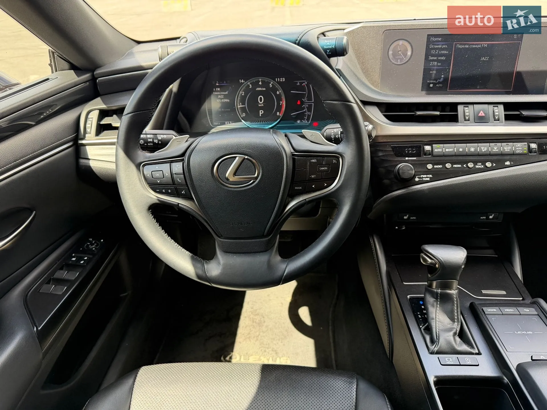 2018 Lexus ES - мініатюра 13