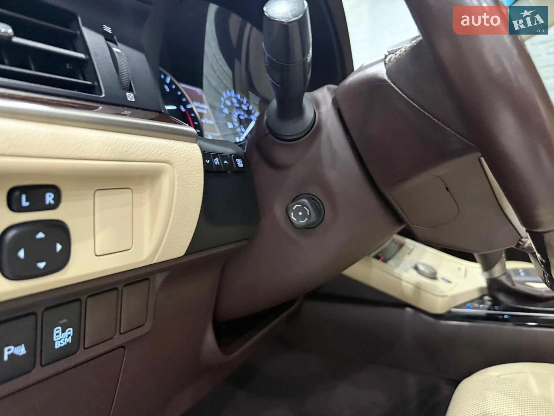 2017 Lexus ES - мініатюра 103