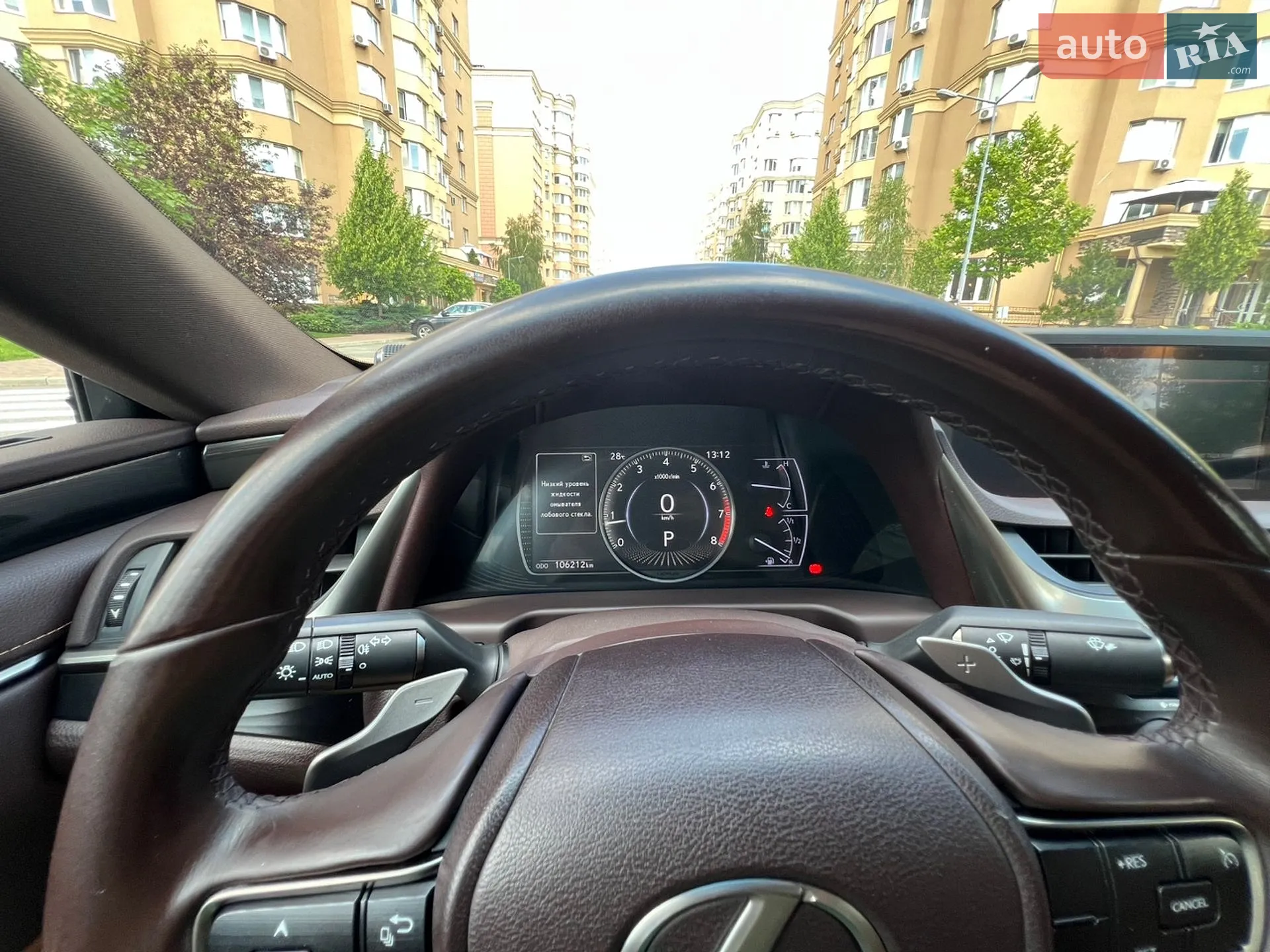2019 Lexus ES - мініатюра 18