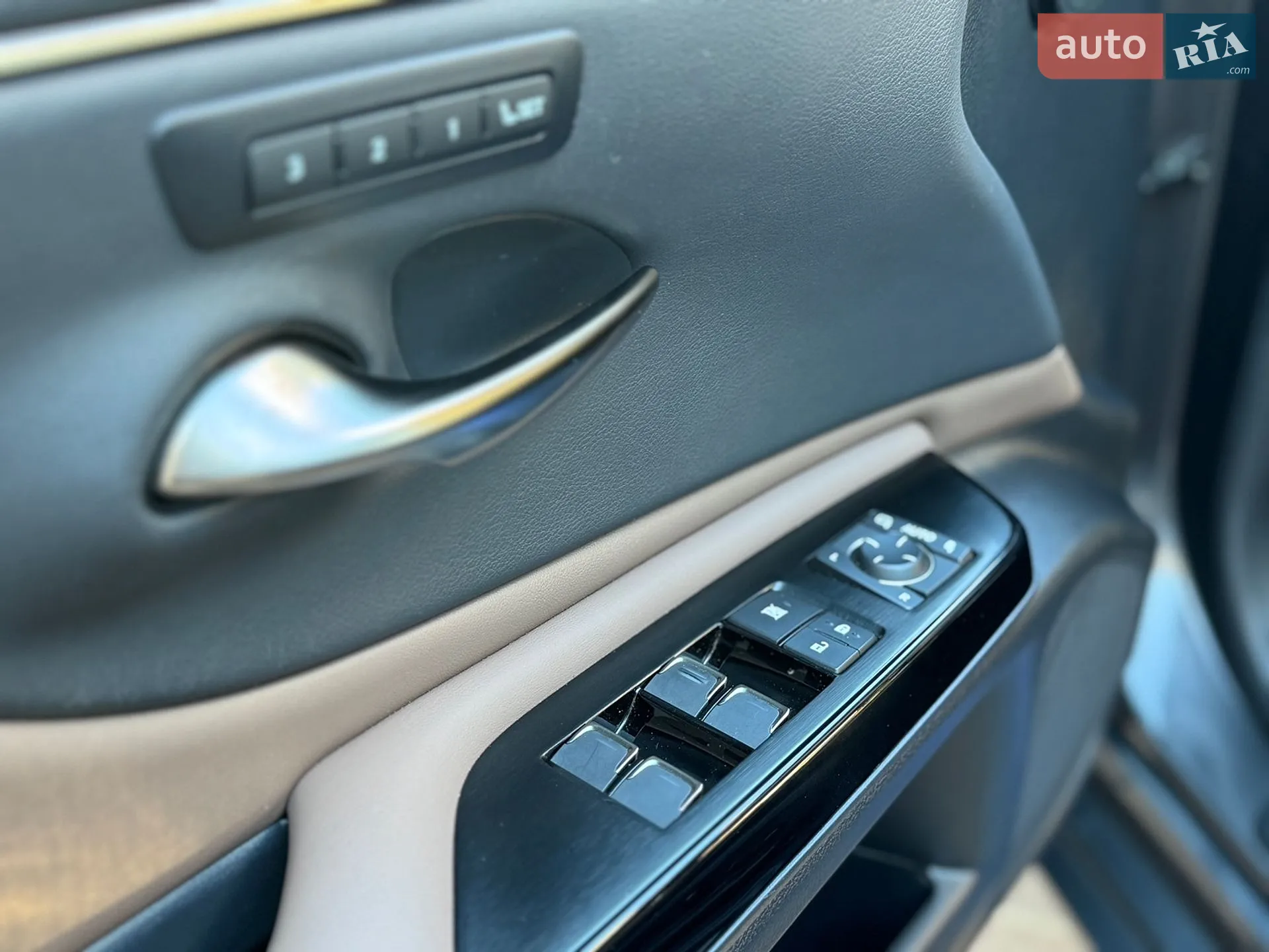 2022 Lexus ES - мініатюра 21