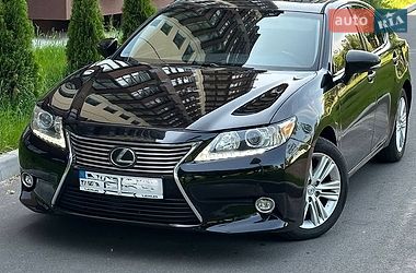 lexus es 2015 в Чернигов от профессионального продавца Сергей
