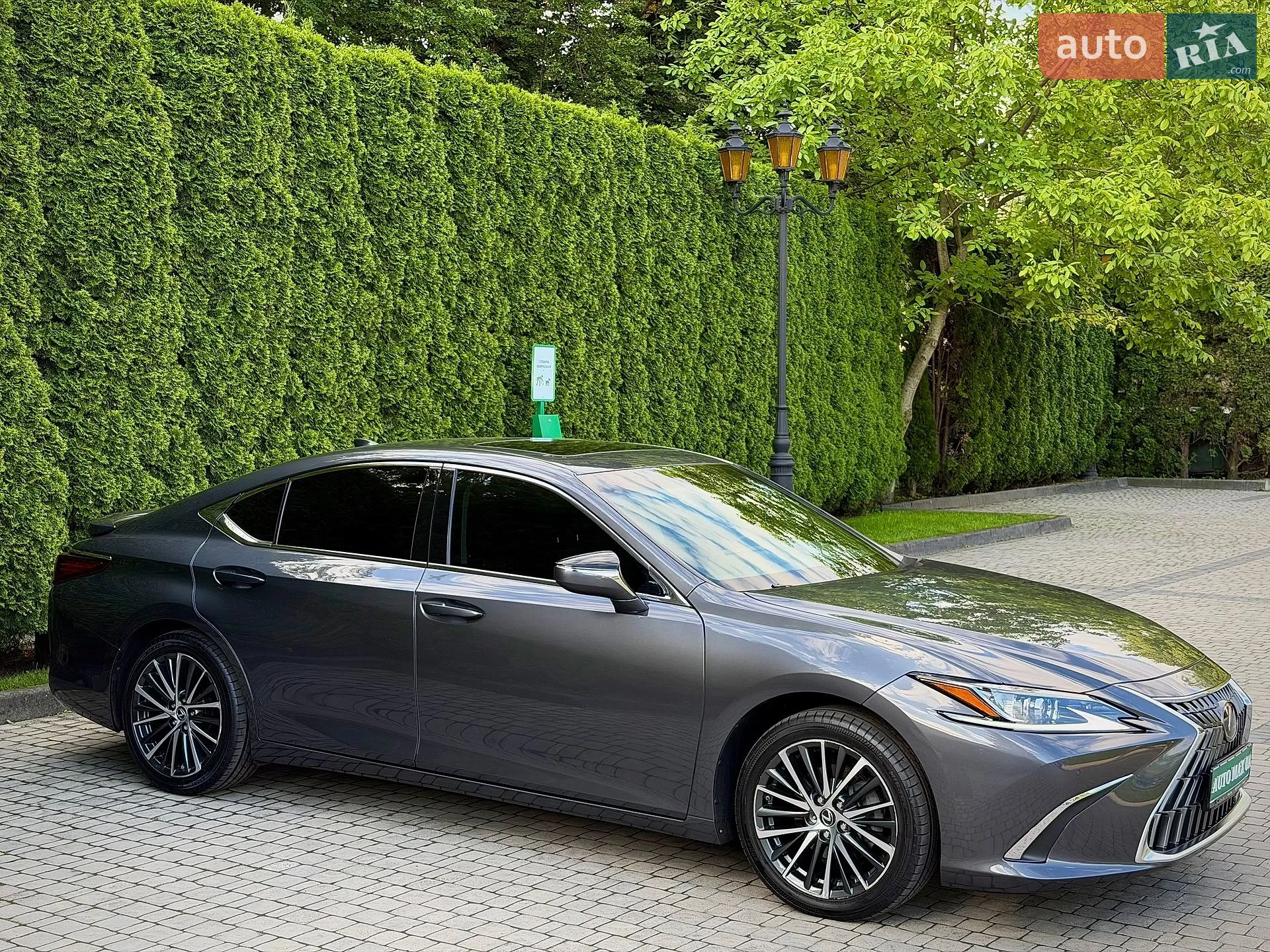 2022 Lexus ES - мініатюра 2