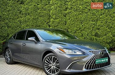 Седан Lexus ES 2022 в Львові