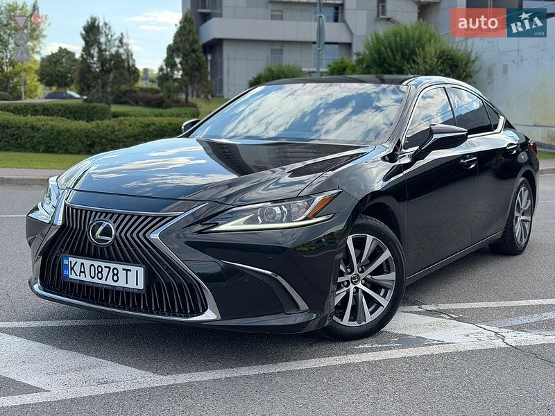 Седан Lexus ES 2019 в Києві