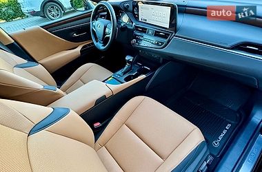 Седан Lexus ES 2024 в Ужгороді фото 13 Седан Lexus ES 2024 в Ужгороді