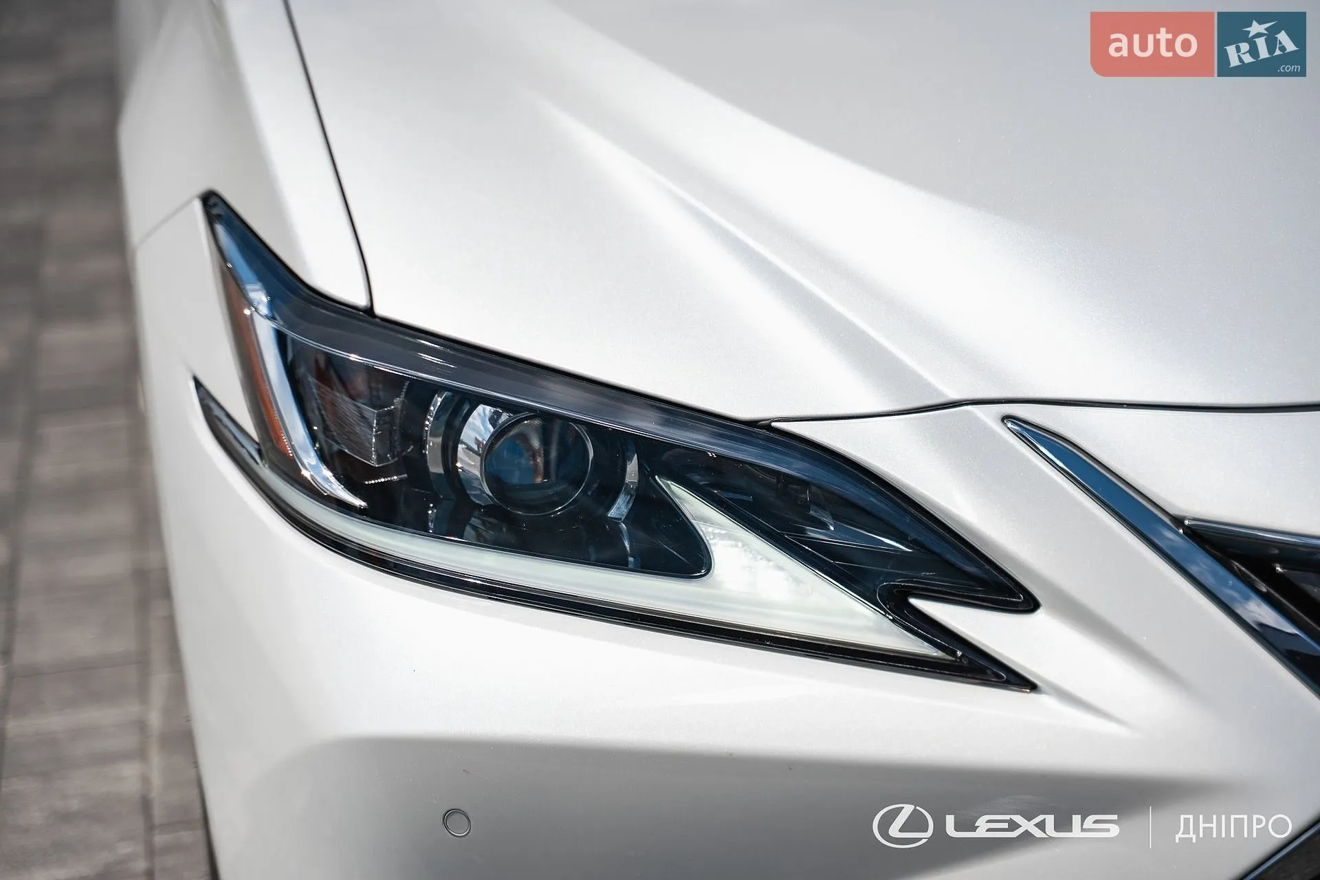 2021 Lexus ES - мініатюра 2