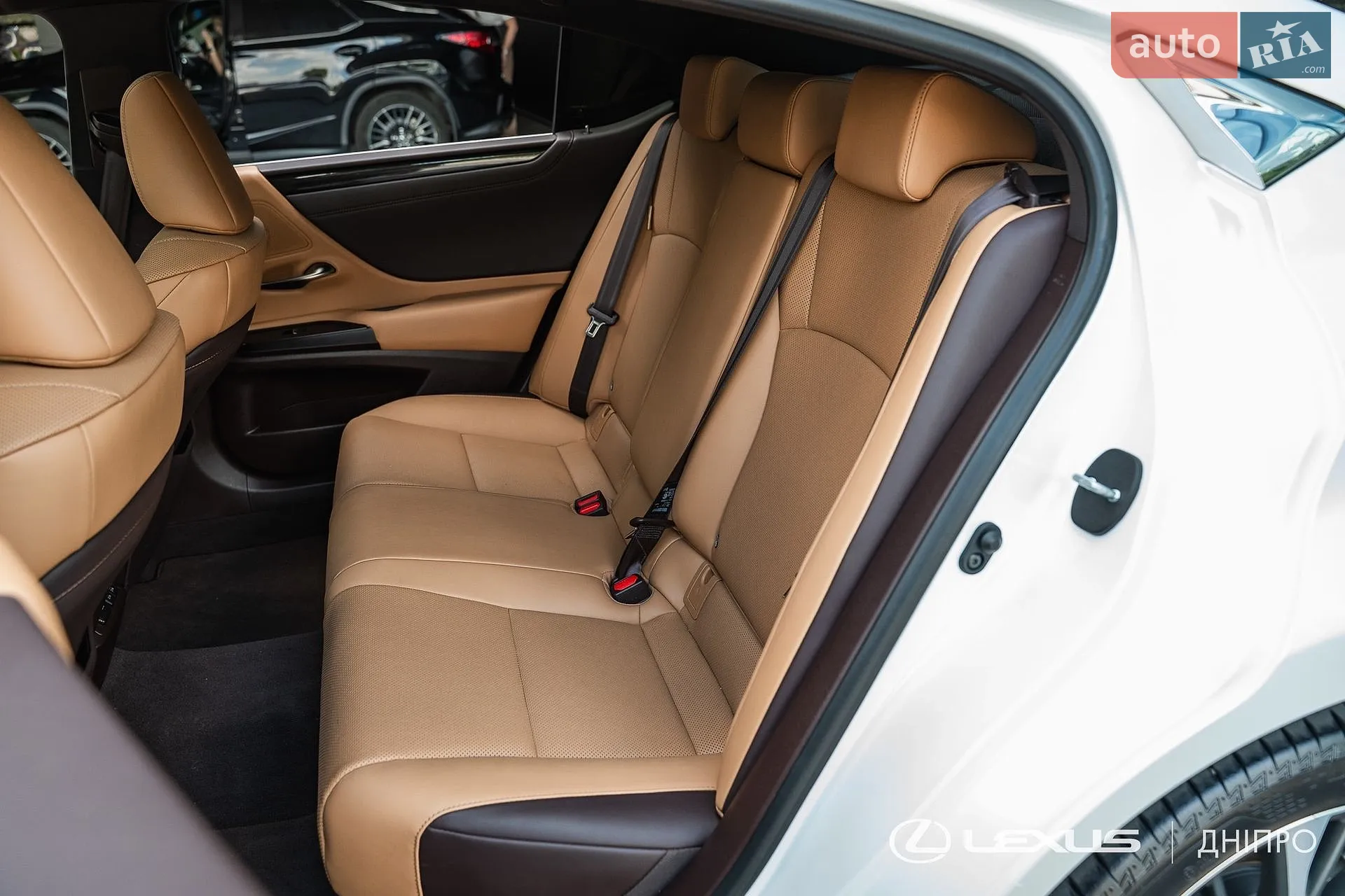 2021 Lexus ES - мініатюра 17