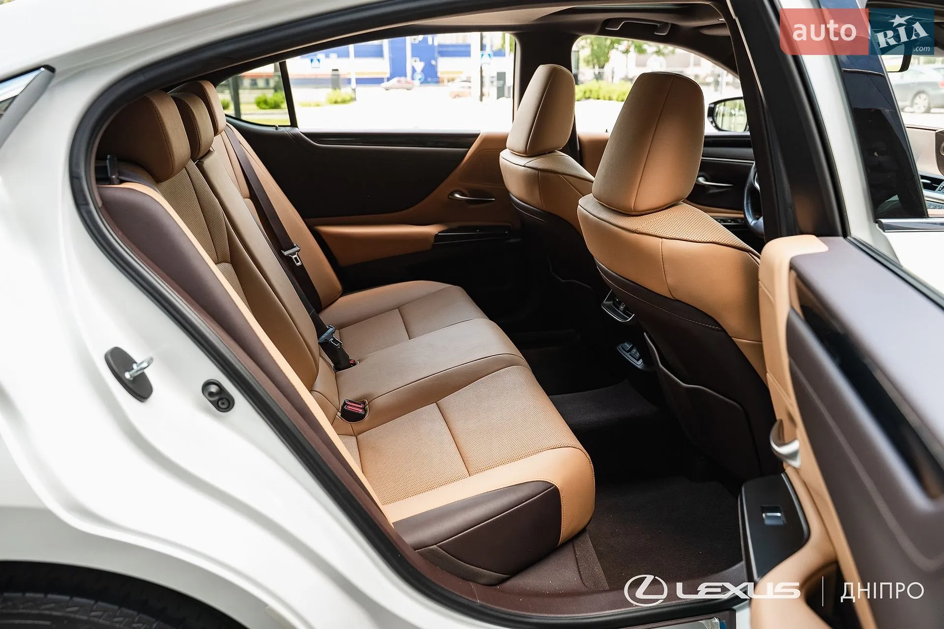 2021 Lexus ES - мініатюра 31