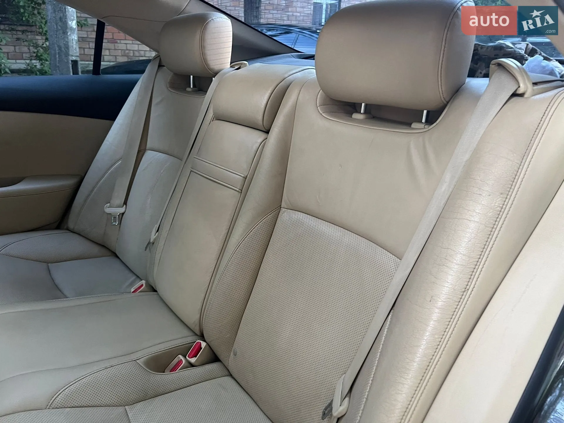 2010 Lexus ES - мініатюра 18