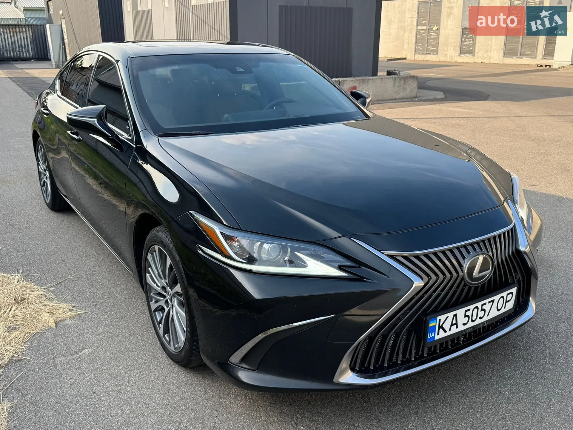 2020 Lexus ES - мініатюра 5