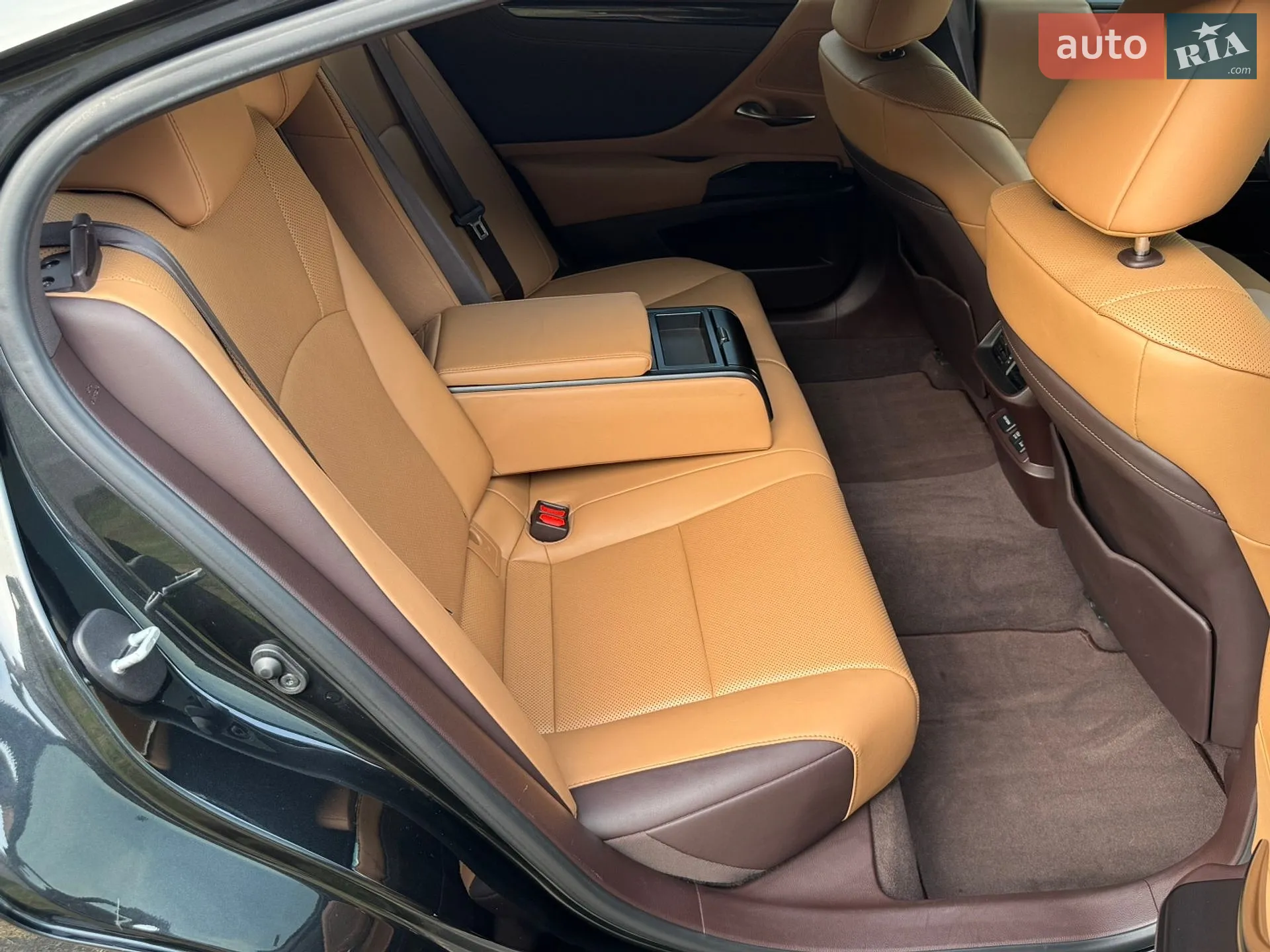 2020 Lexus ES - мініатюра 25