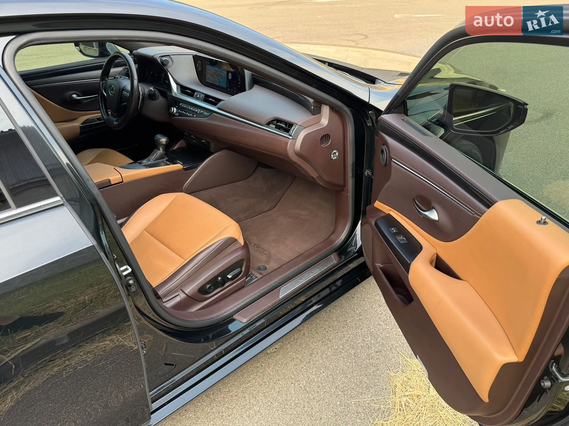 2020 Lexus ES - мініатюра 27