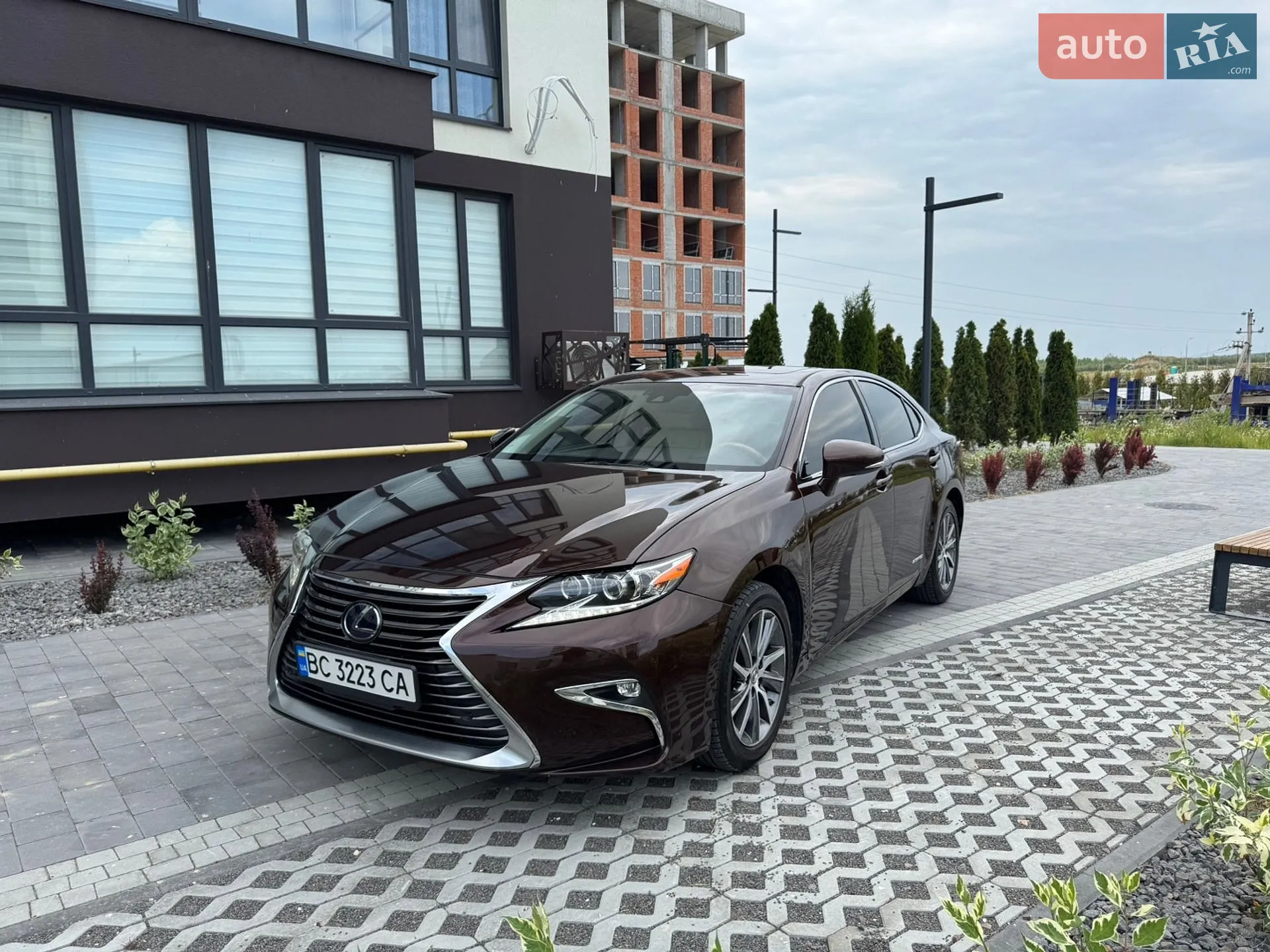 2015 Lexus ES - мініатюра 2