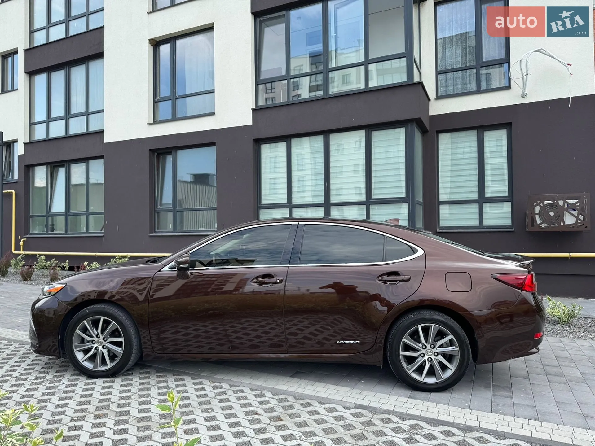 2015 Lexus ES - мініатюра 9