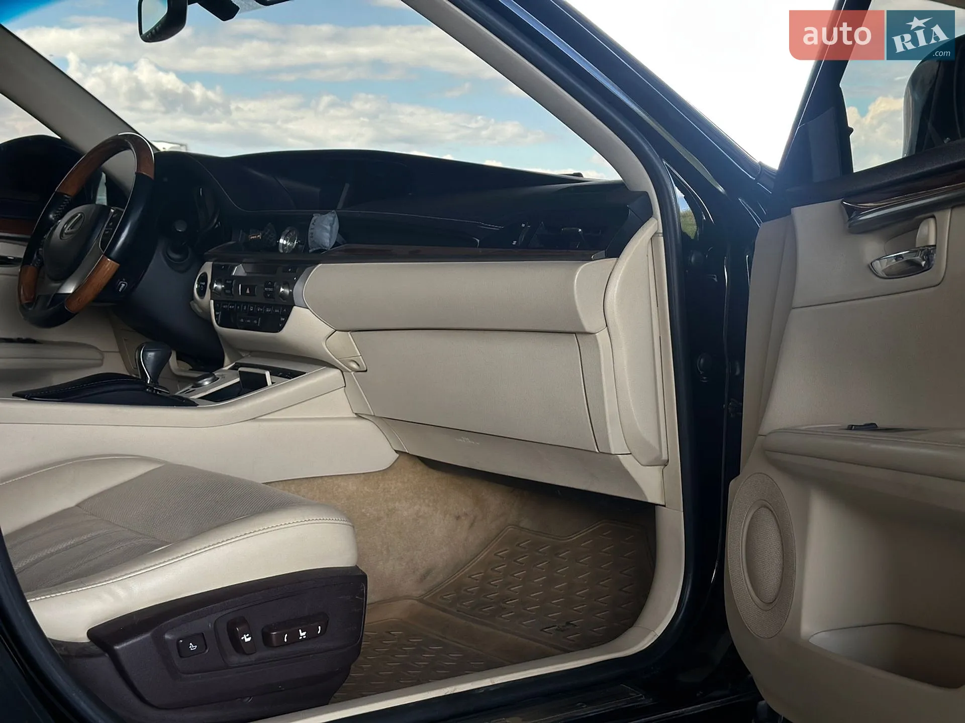 2013 Lexus ES - мініатюра 17