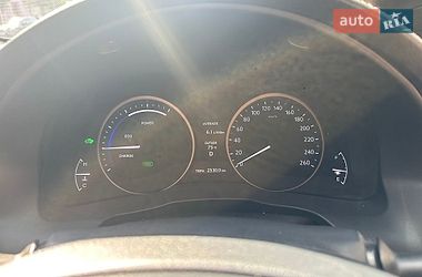 Седан Lexus ES 2013 в Бердичеві