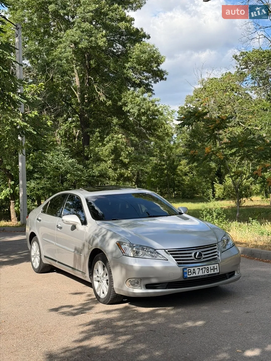 2011 Lexus ES - мініатюра 3