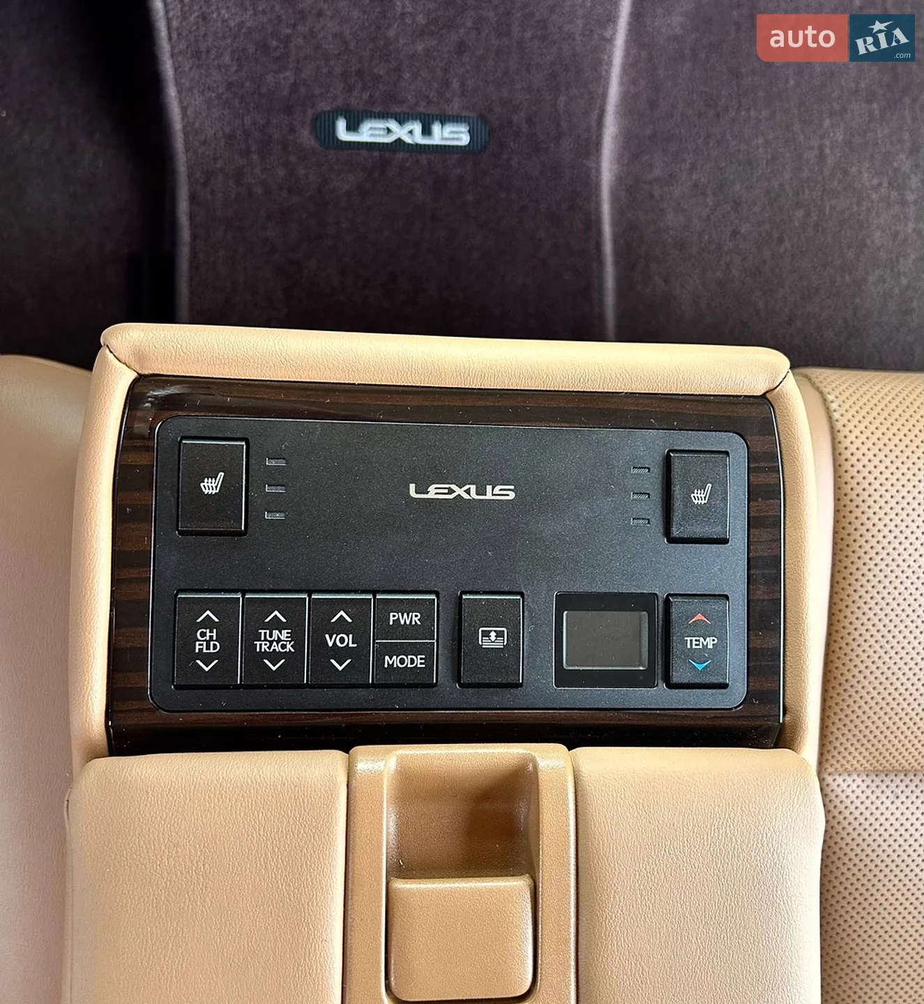 2016 Lexus ES - мініатюра 18