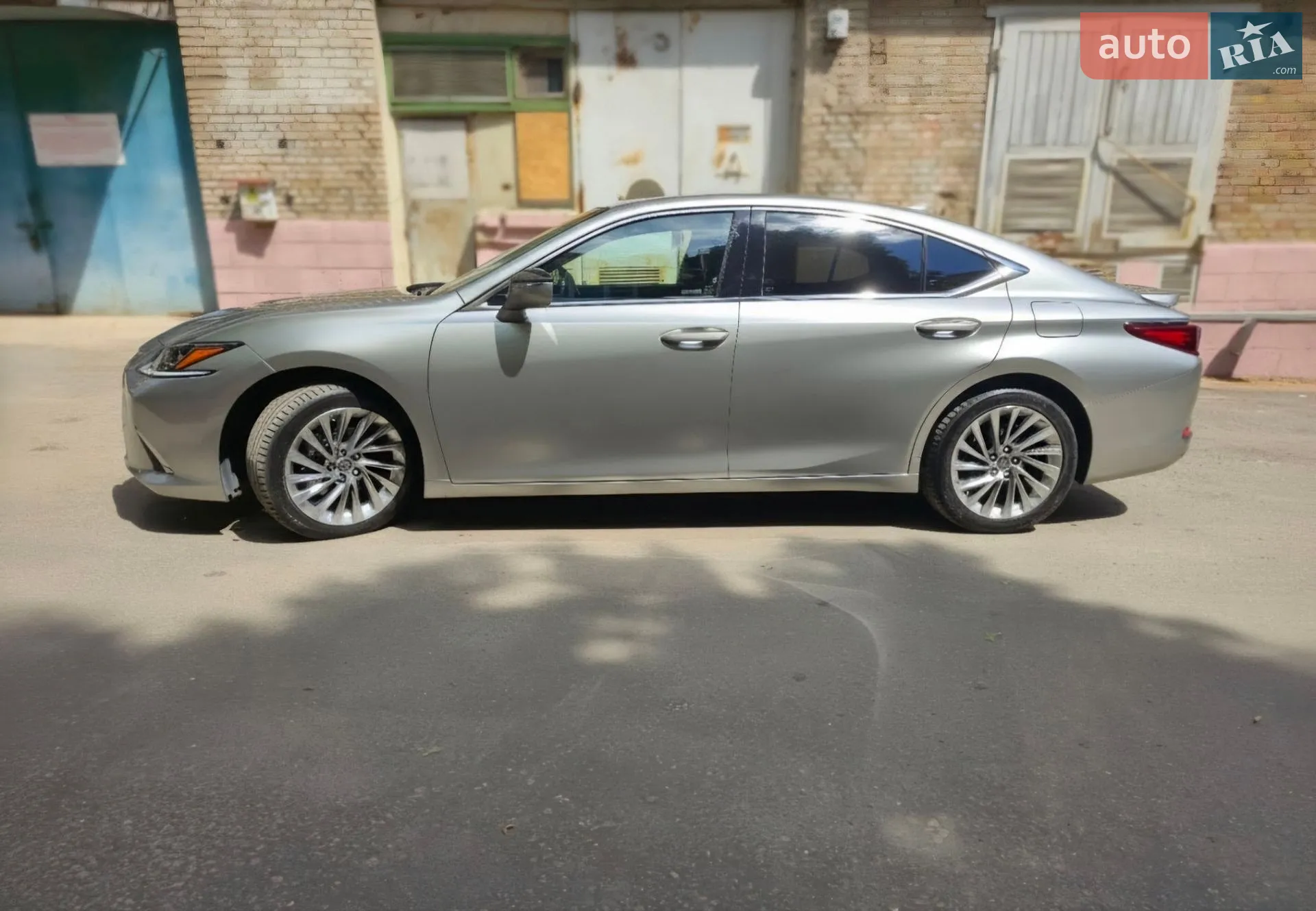 2023 Lexus ES - мініатюра 3