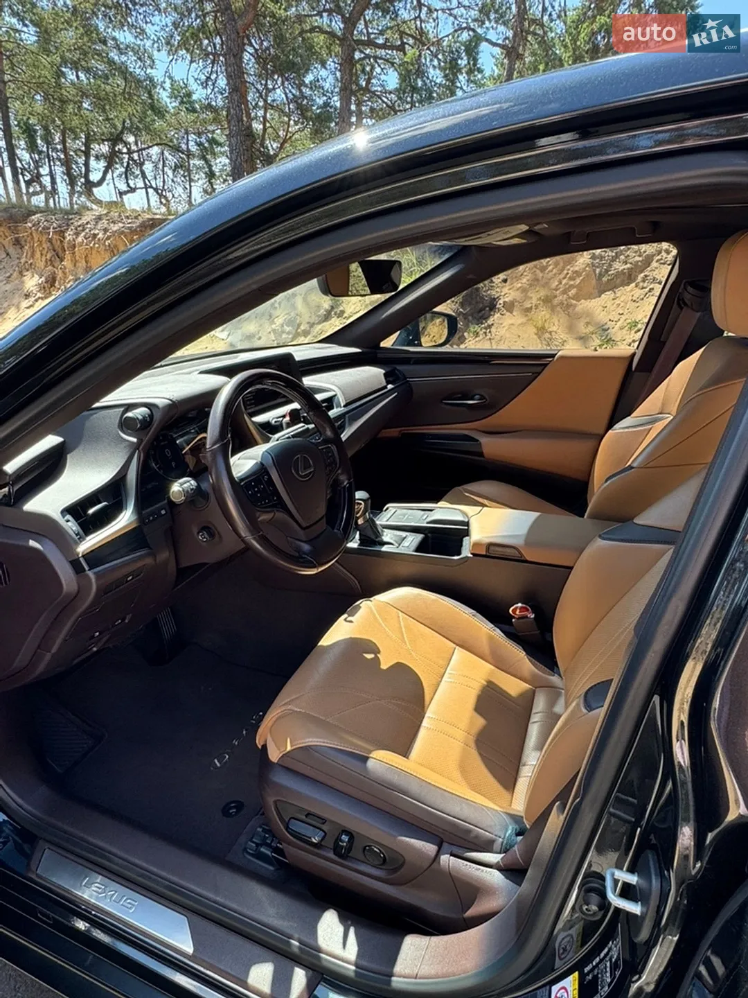 2019 Lexus ES - мініатюра 10