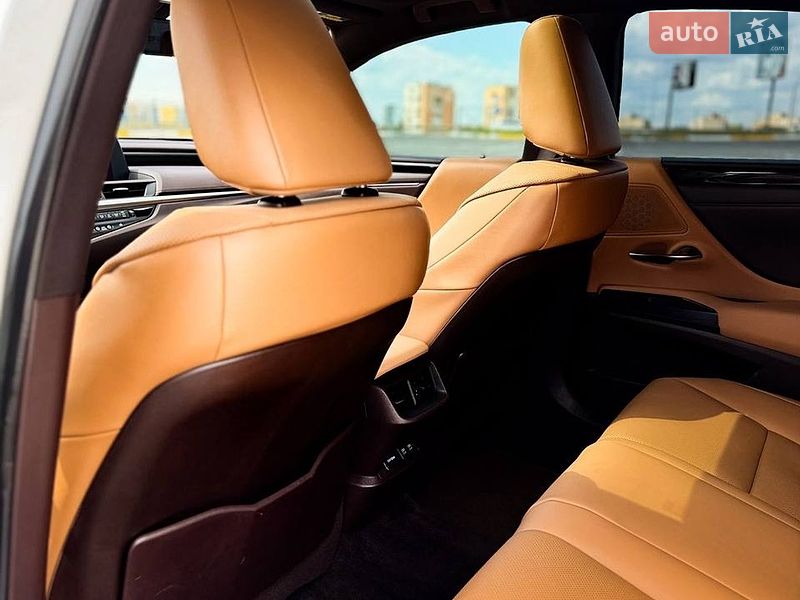 Седан Lexus ES 2021 в Одессе фото 22 Седан Lexus ES 2021 в Одессе