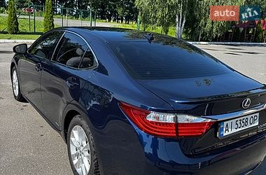 Седан Lexus ES 2014 в Києві