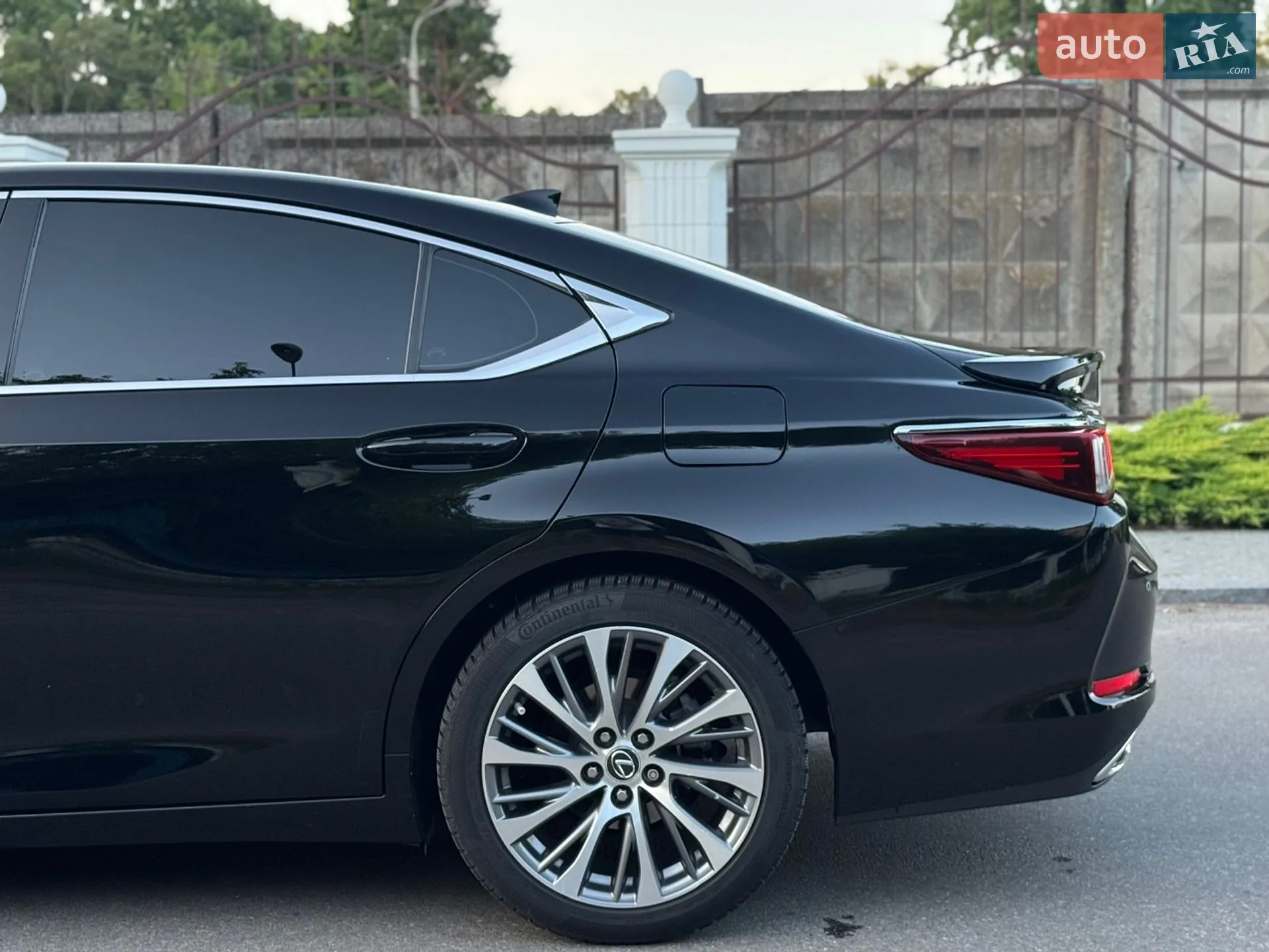 2018 Lexus ES - мініатюра 10