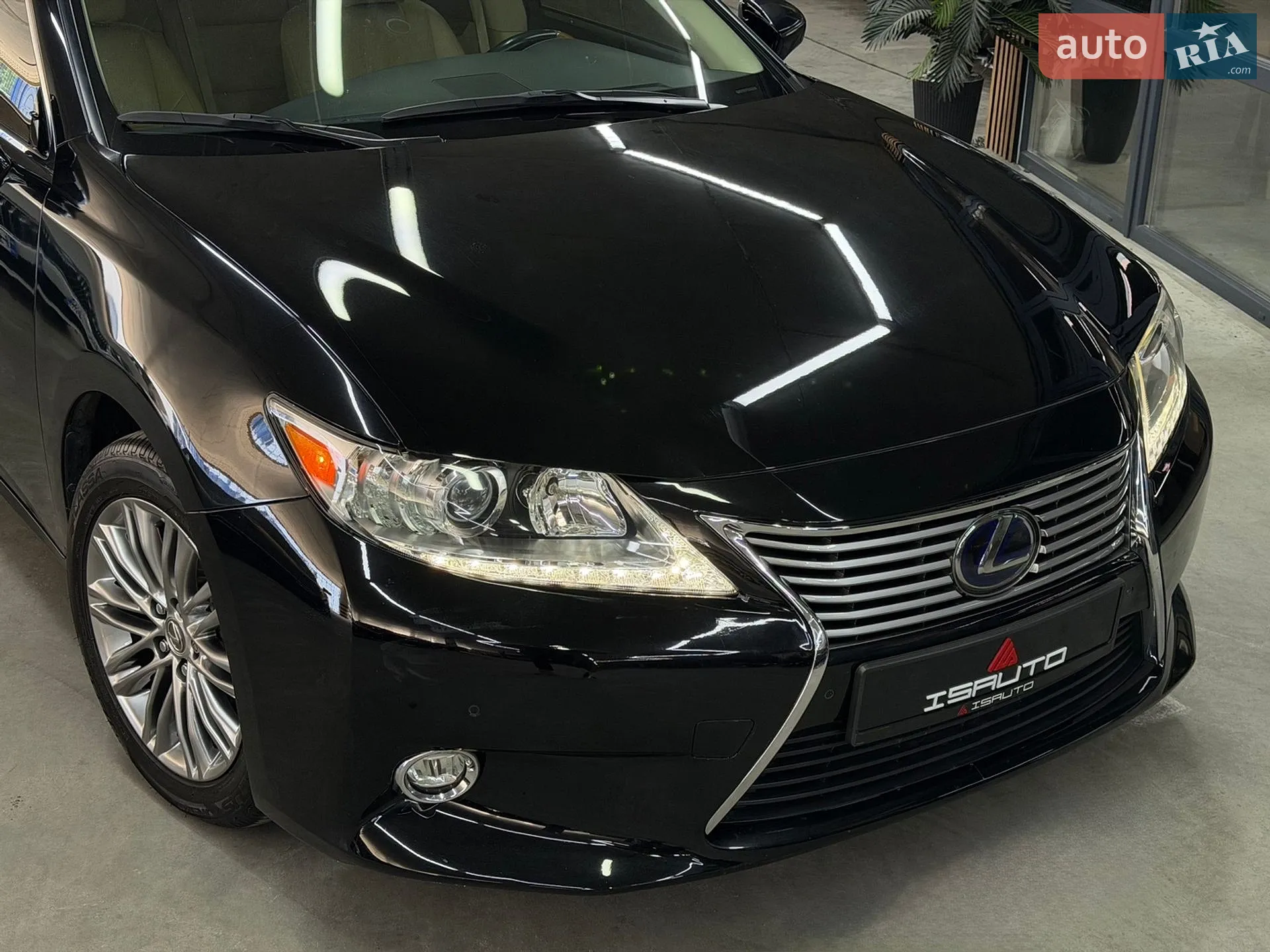 2015 Lexus ES - мініатюра 3