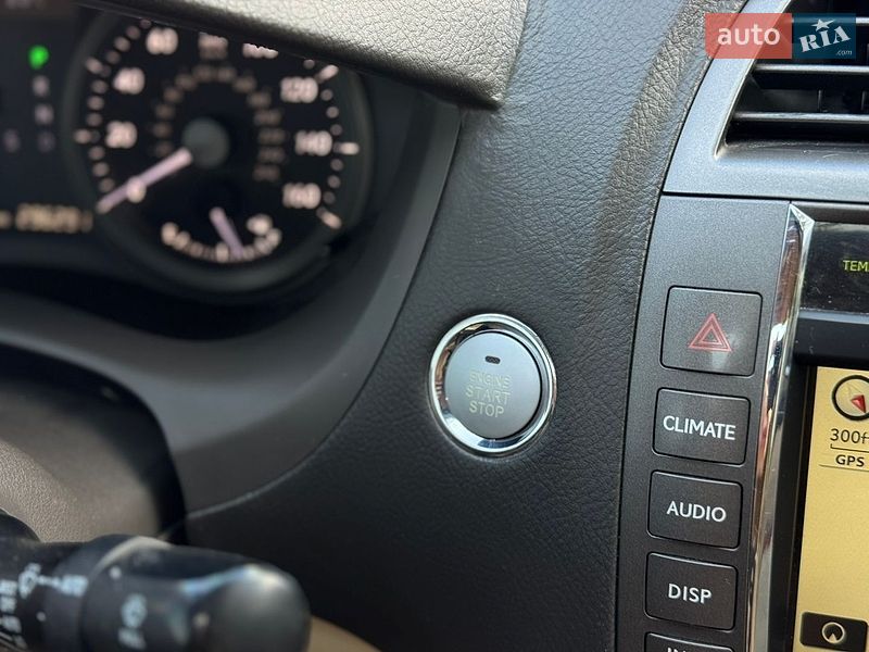 Седан Lexus ES 2007 в Умані