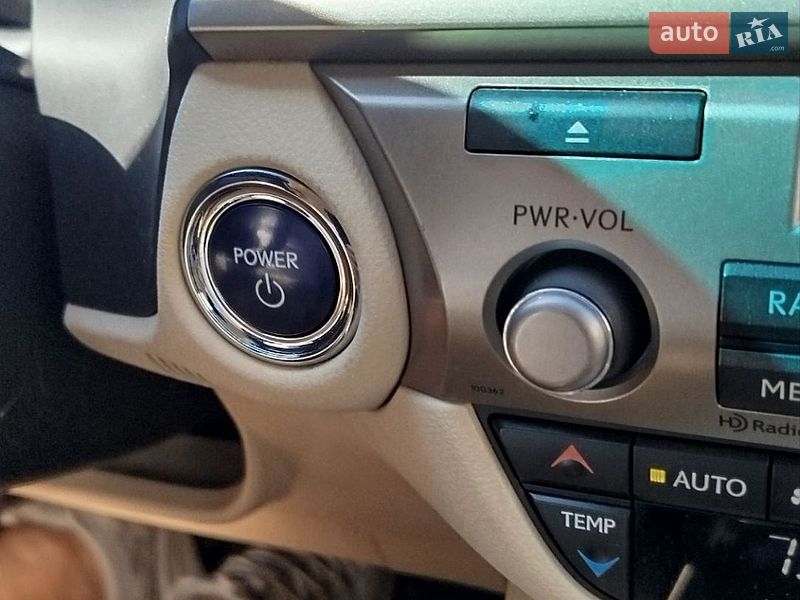 Седан Lexus ES 2014 в Києві