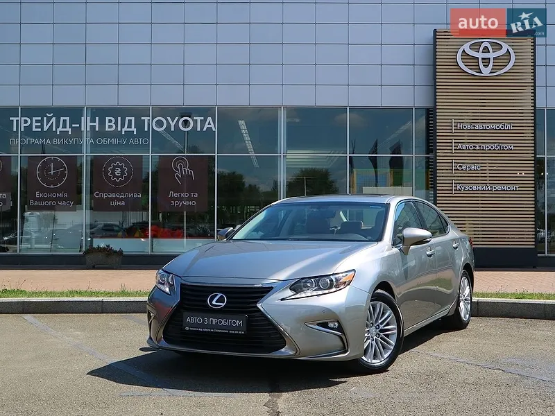 Lexus ES 2017