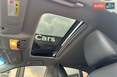Седан Lexus ES 2015 в Харкові