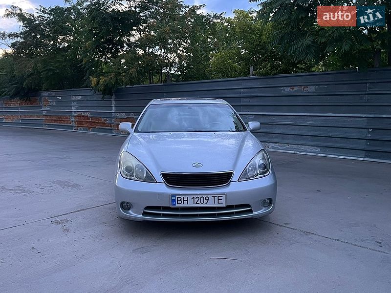 Седан Lexus ES 2004 в Одесі