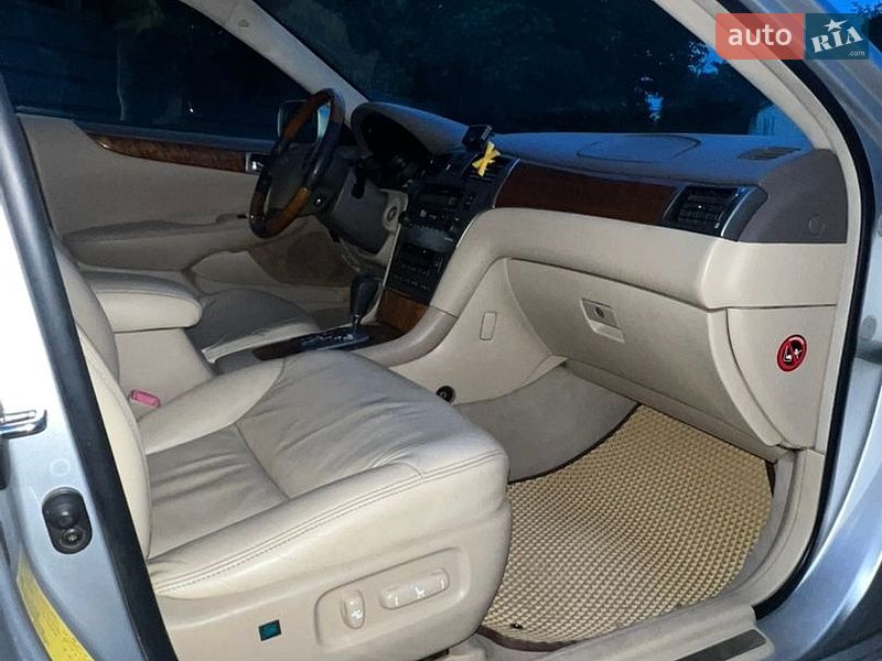 Седан Lexus ES 2004 в Одесі