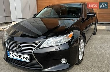 Седан Lexus ES 2015 в Киеве фото 2 Седан Lexus ES 2015 в Киеве