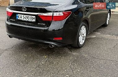 Седан Lexus ES 2015 в Киеве фото 6 Седан Lexus ES 2015 в Киеве
