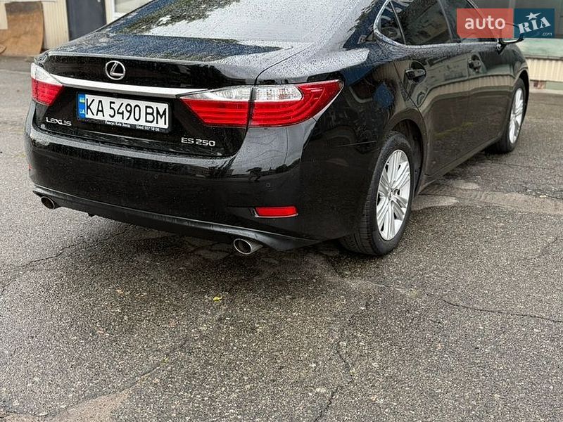 Седан Lexus ES 2015 в Киеве фото 6 Седан Lexus ES 2015 в Киеве