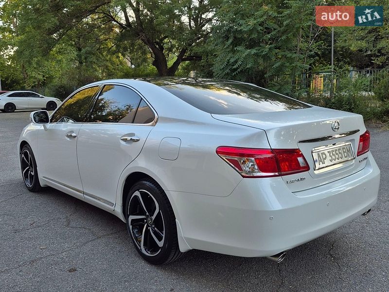 Седан Lexus ES 2011 в Запорожье