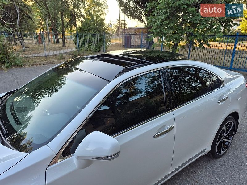 Седан Lexus ES 2011 в Запорожье