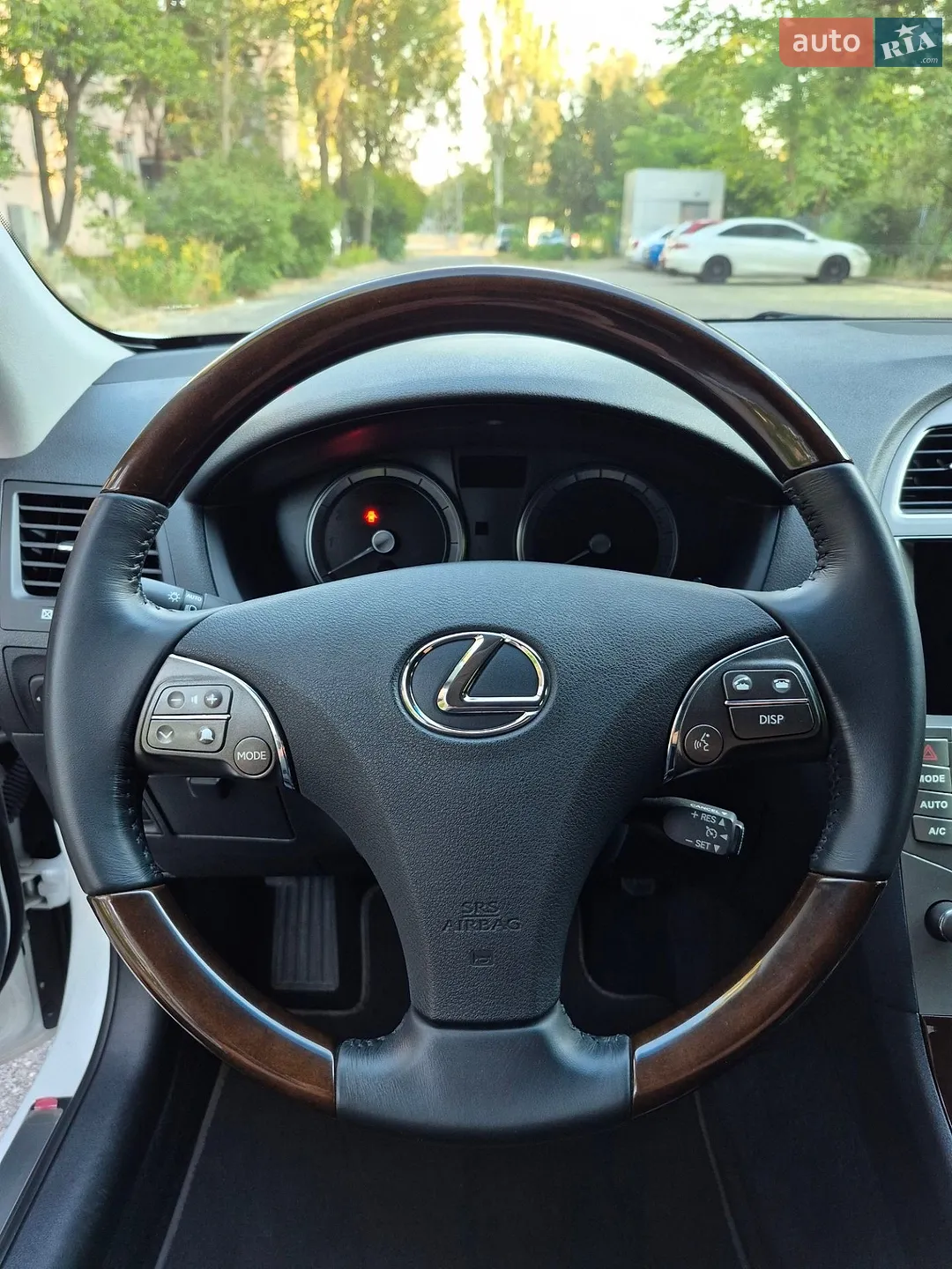 2011 Lexus ES - мініатюра 22