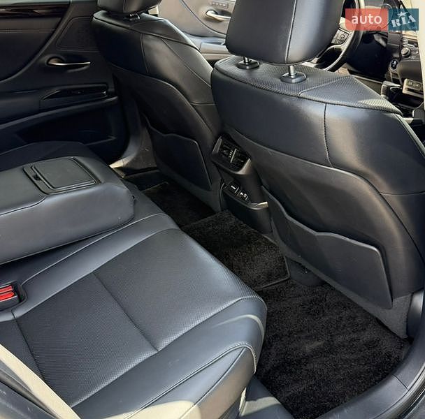 Седан Lexus ES 2021 в Хмельницком фото 14 Седан Lexus ES 2021 в Хмельницком