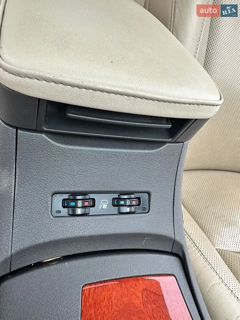 2010 Lexus ES - мініатюра 37