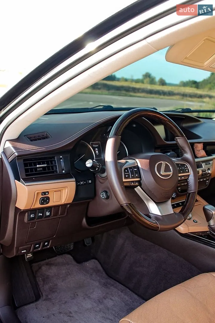 2015 Lexus ES - мініатюра 11