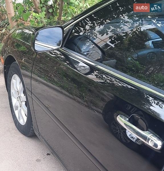 Седан Lexus ES 2005 в Житомире