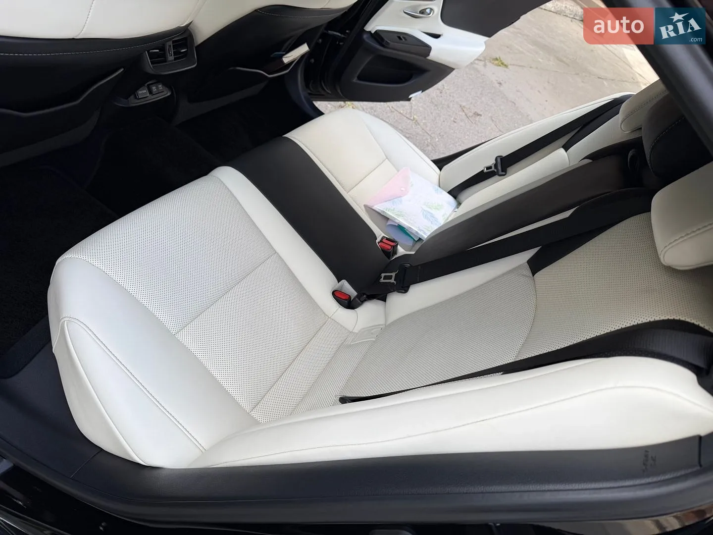 2021 Lexus ES - мініатюра 8
