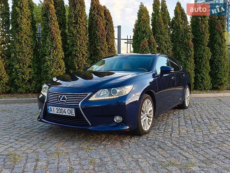 Lexus ES 2013