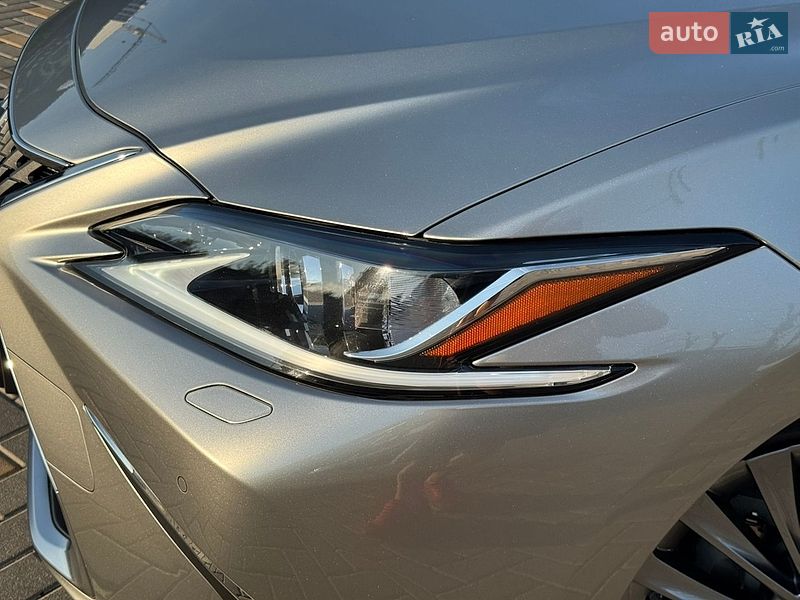 Седан Lexus ES 2023 в Вінниці фото 17 Седан Lexus ES 2023 в Вінниці