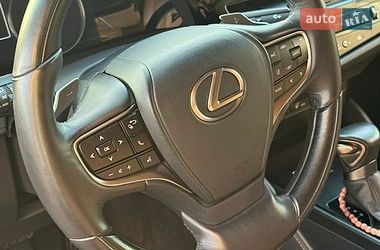Седан Lexus ES 2023 в Вінниці фото 45 Седан Lexus ES 2023 в Вінниці